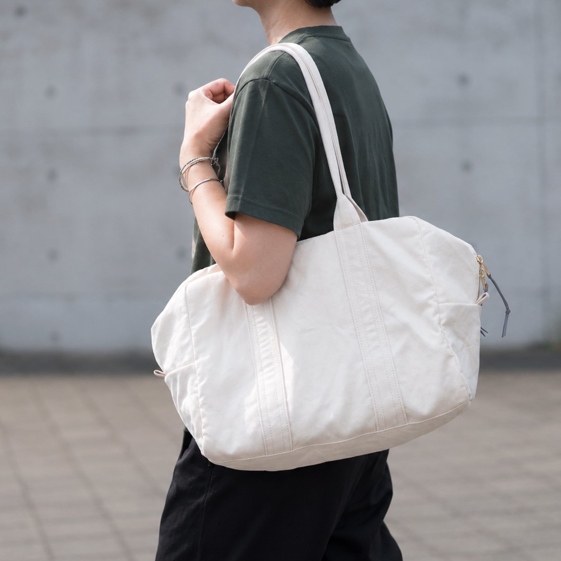 帆布のボストンバッグM 生成り | Fuku