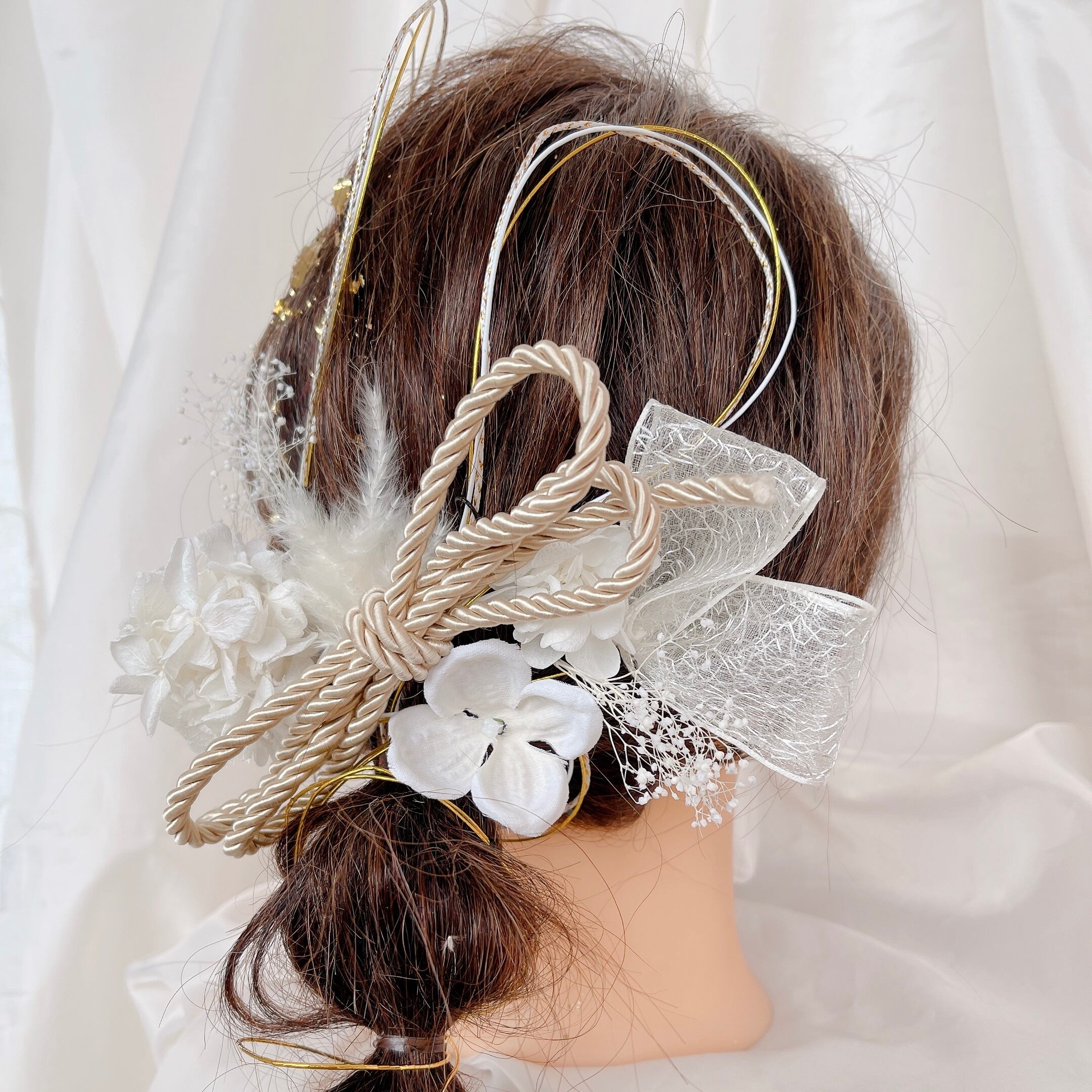 お花モチーフ ヘッドドレス ホワイト ピンク アクセサリー 女性 かわいい デートお出かけ 髪飾り 卒業式 結婚式 入学式 ヘア アクセサリー 髪ゴム 髪かざり ヘアゴム 韓国 送料無料 韓国レディース キッズファッション Londonbridge ロンドンブリッジ Powered By