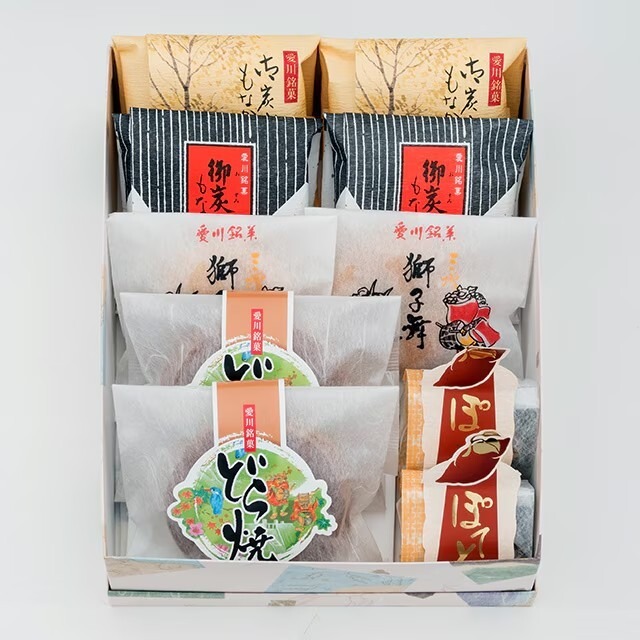 【合計10点!】『御炭山もなか』『獅子舞』『どらやき』+『お任せ和菓子』の詰め合わせ★ 画像