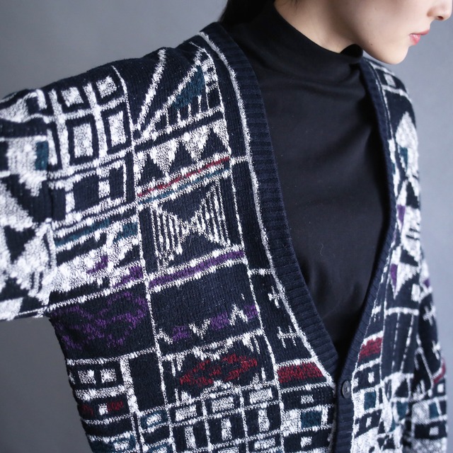 dark tone geometry pattern 3b loose silhouette cardigan