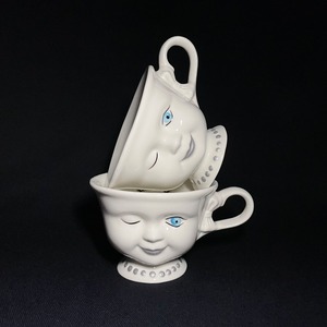 Set of 2  Vintage 1996, Helen Hunt Winking Face Cups