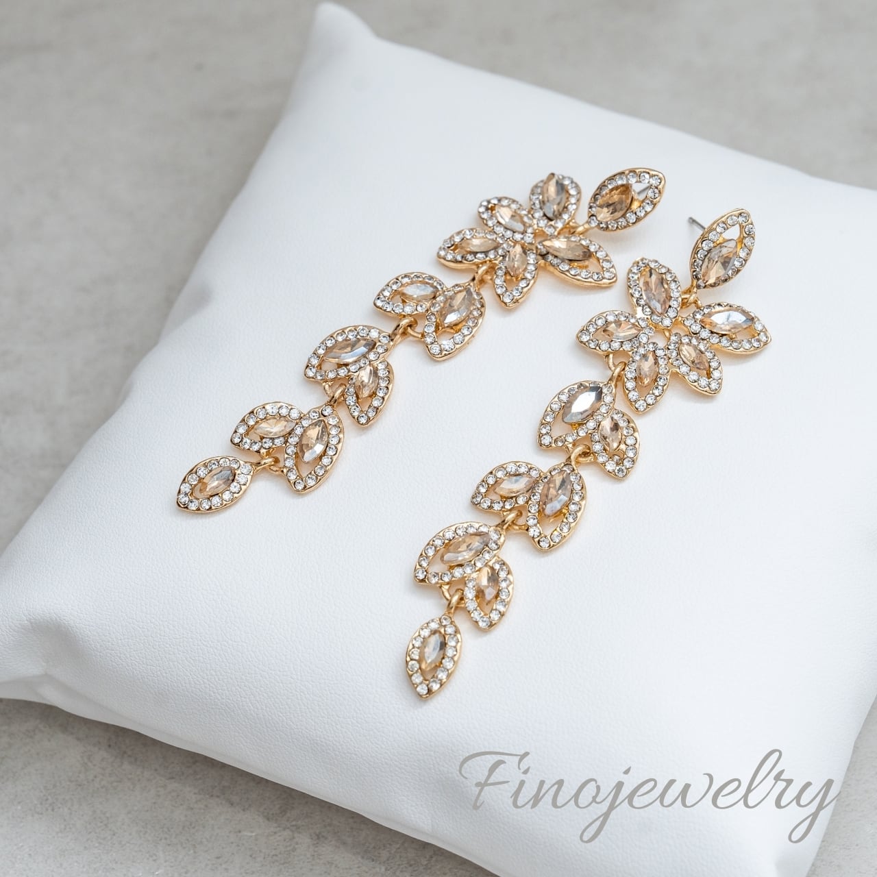 P068 ピアス・イヤリング