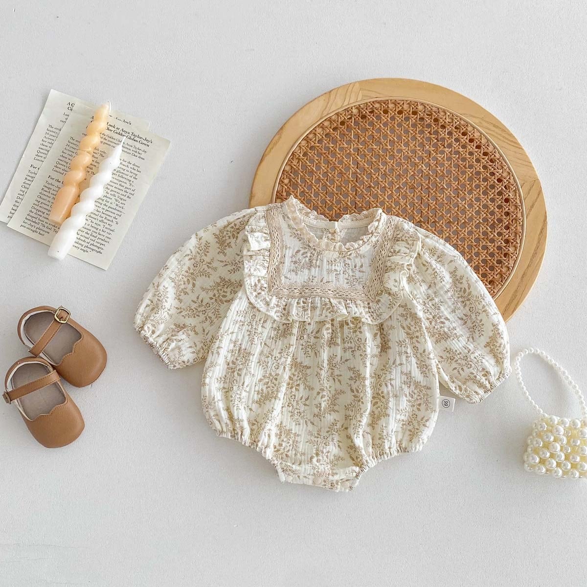 【即納】antique flower rompers