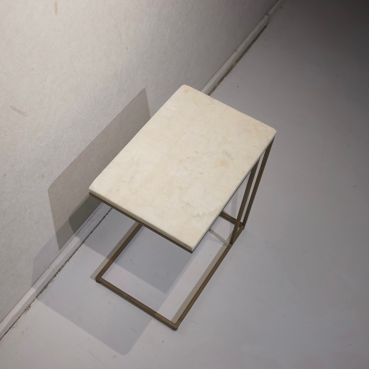 Bello Select サイドテーブル コーヒーテーブル 天然石 大理石 テーブル モダン ラグジュアリー ホテルライク