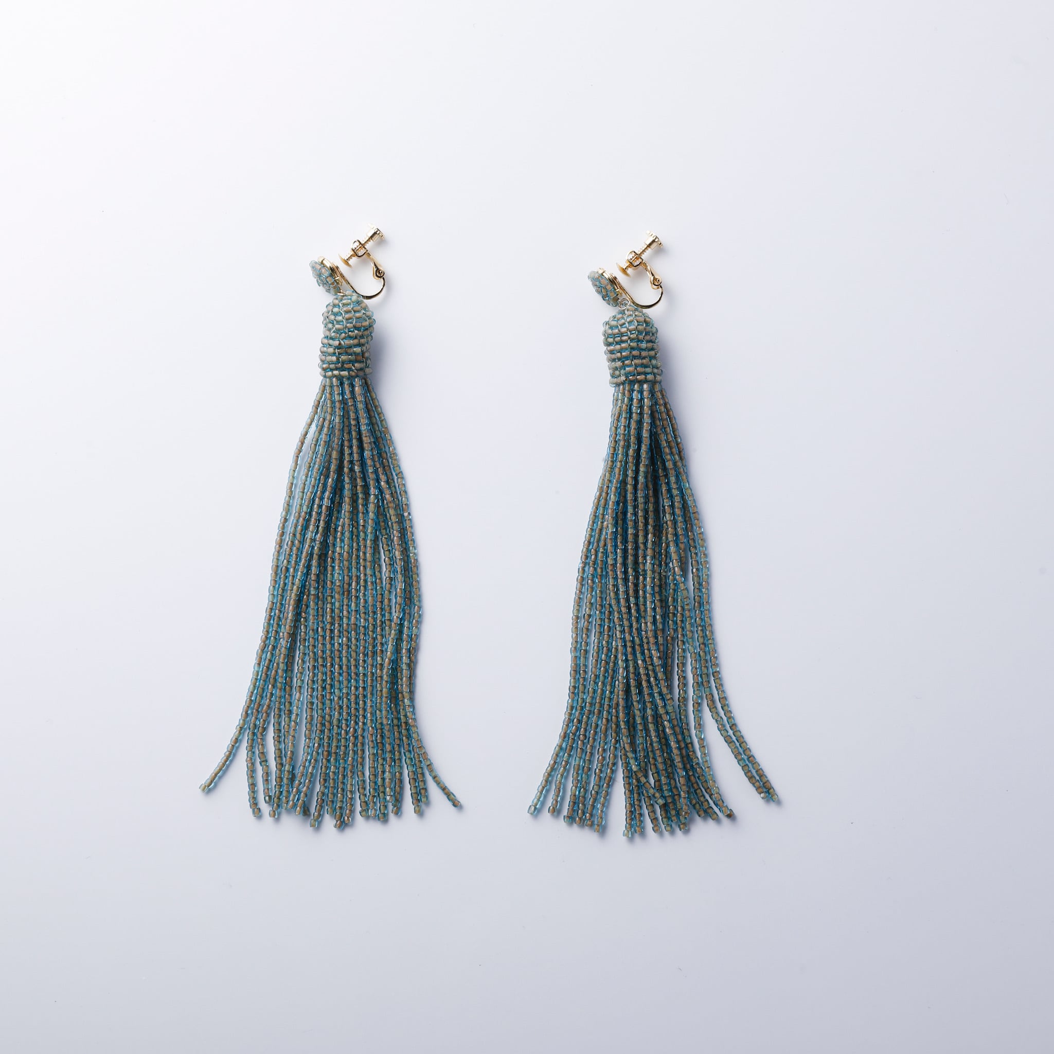 グリーンロングタッセルピアス Iplik Accessory