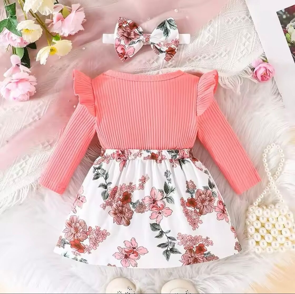 SS（90） BABY PINK Pay HOUSE 小花といちご柄の長袖ワンピース