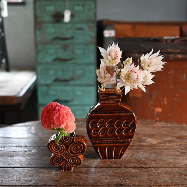 OluNoA / フラワーベース〈 花瓶・花器・一輪挿し・陶器・インテリア・置物 〉