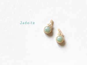 本翡翠 macrame earrings