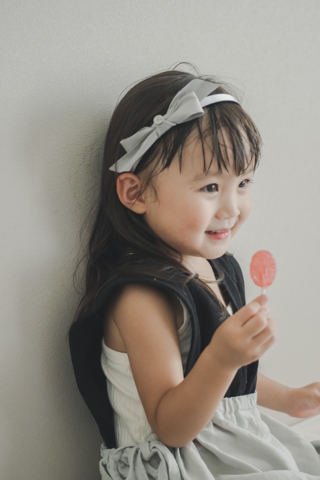 【取寄】サイドリボンがポイントのバイカラーワンピース