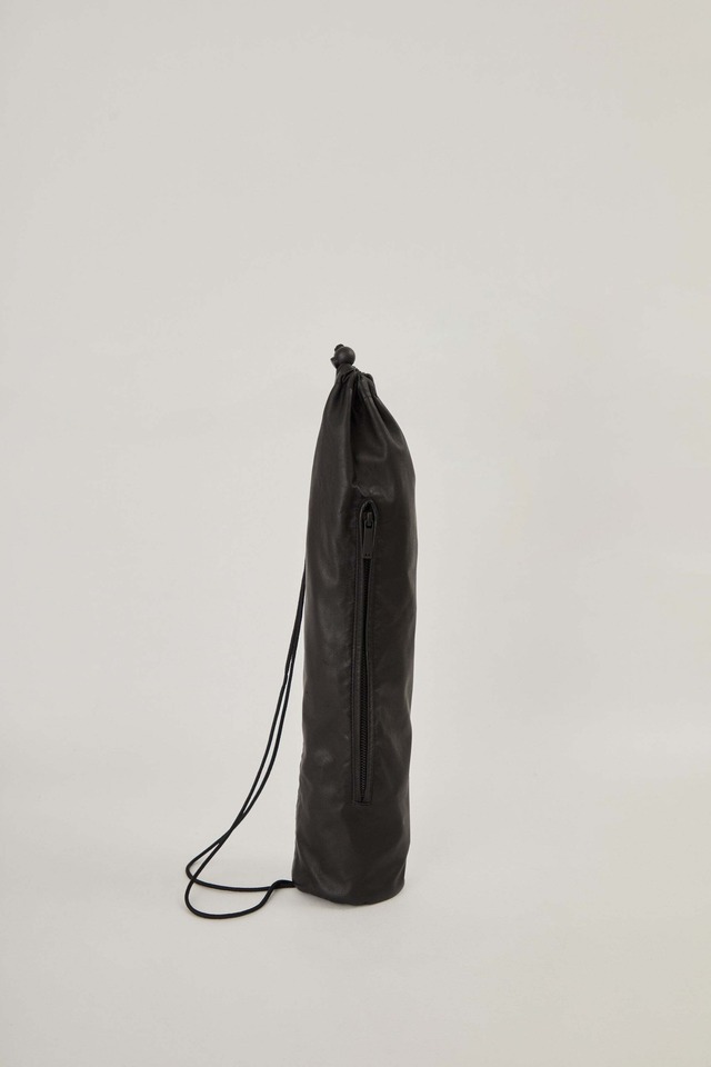 i’m here - TUBE Leather Bag ：Black｜チューブ型／カウレザー