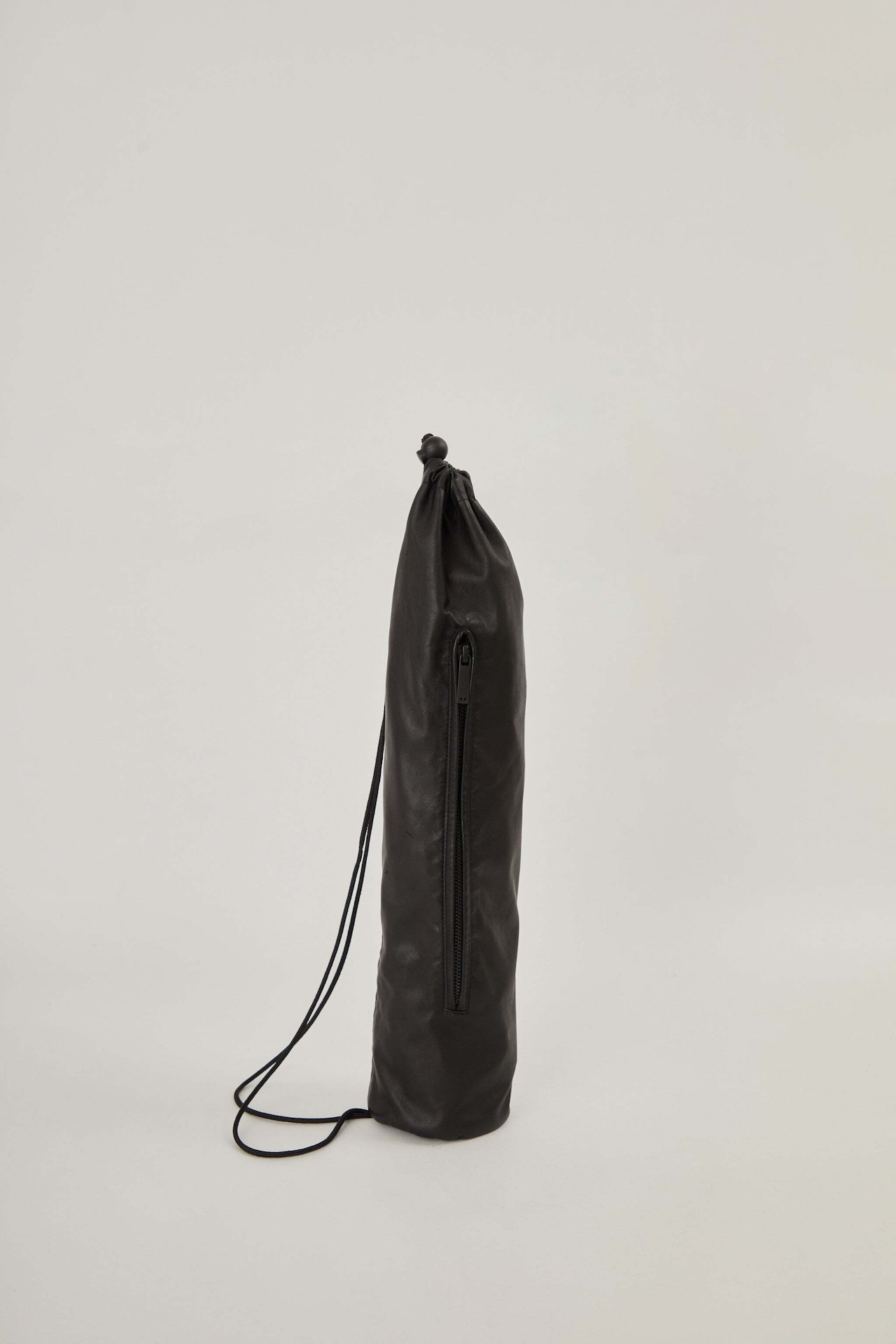 i’m here - TUBE Leather Bag :Black|チューブ型/カウレザー