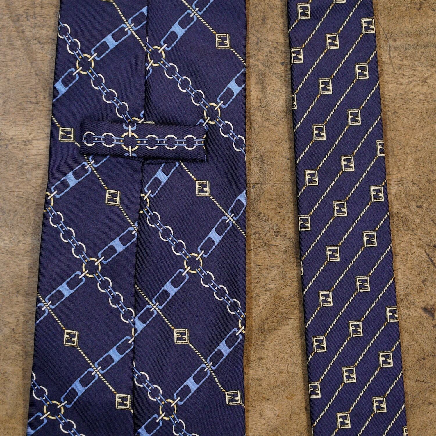 3344H3 FENDI cravatte MADE IN ITALY フェンディ ネクタイ 中古