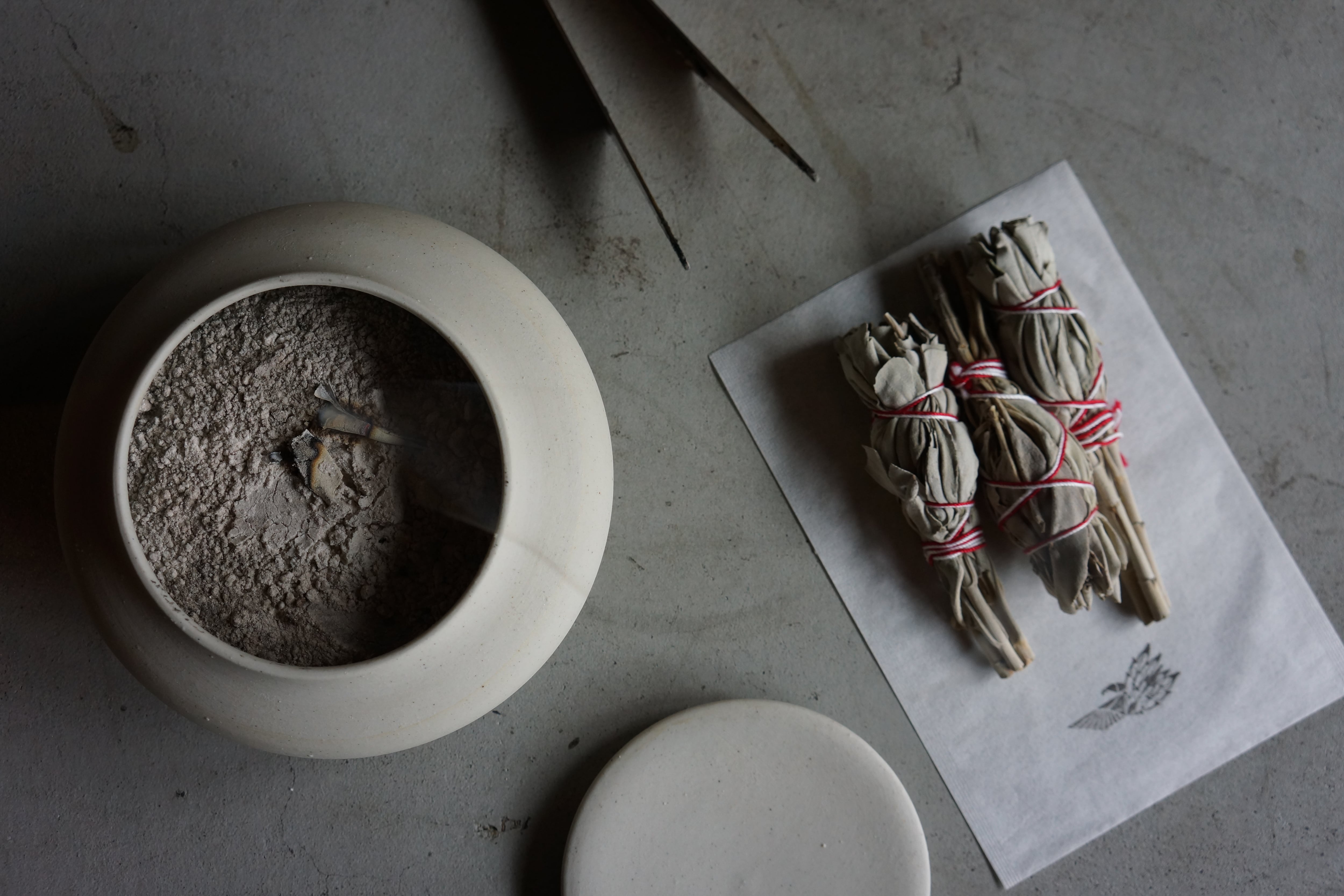 ホワイトセージ トーチ型3本 | HAZE和蝋燭