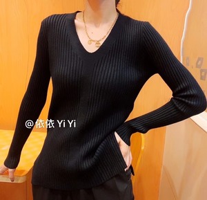 Vネック　リブスリットニット　AJ111-B07