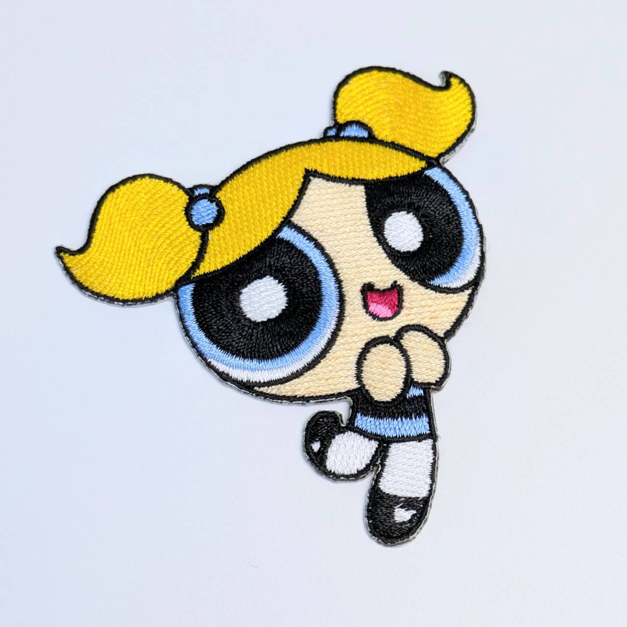 送料無料！ ★刺繍アイロンワッペン★【 The Powerpuff Girls ( パワーパフガールズ ) 】バブルス〚アメリカン雑貨 アメトイ〛