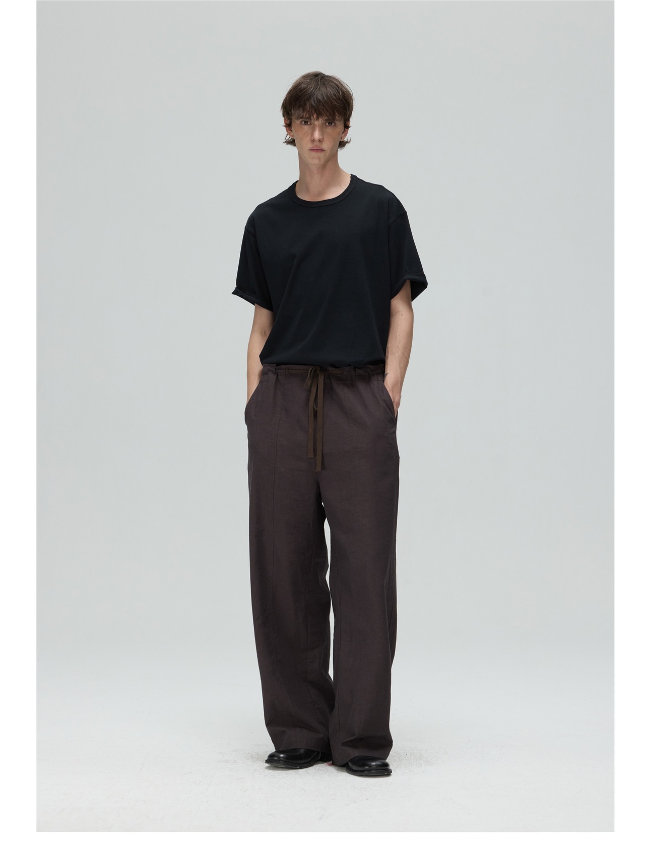 DECESOLO 26SS ルーズフィット ワイドドローストリングパンツ