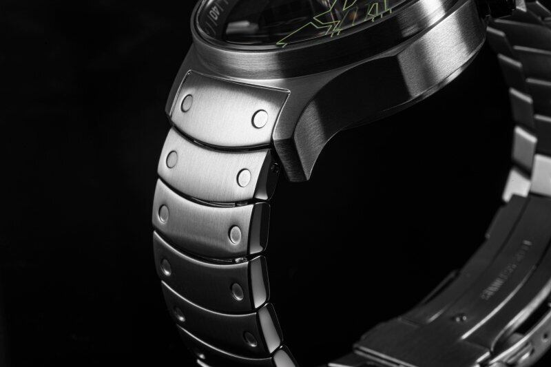 【VOSTOK EUROPE ボストークヨーロッパ】世界限定 700本 Iron Wolf アイアンウルフ／国内正規品 腕時計