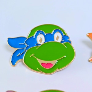 送料無料！ ★PINS / ピンズ★【 Teenage Mutant Ninja Turtles ( ティーンエイジ ミュータント ニンジャ タートルズ )】単品 〚アメリカン雑貨 アメトイ〛