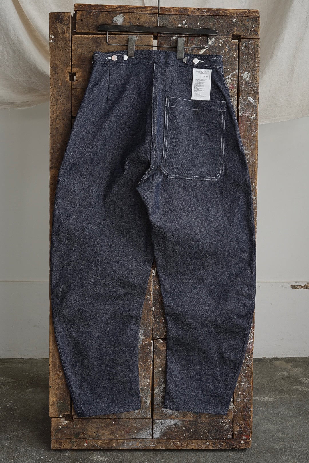 TUKI - 原田服飾研究所 - TYPE 4, CURVED LEG JEANS (INDIGO) | Brownie