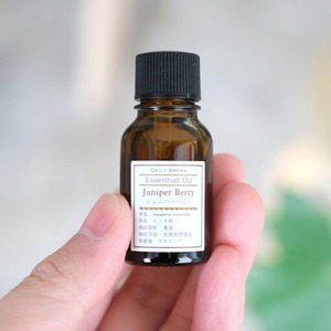 エッセンシャルオイル 精油 ジュニパーベリー 10ml