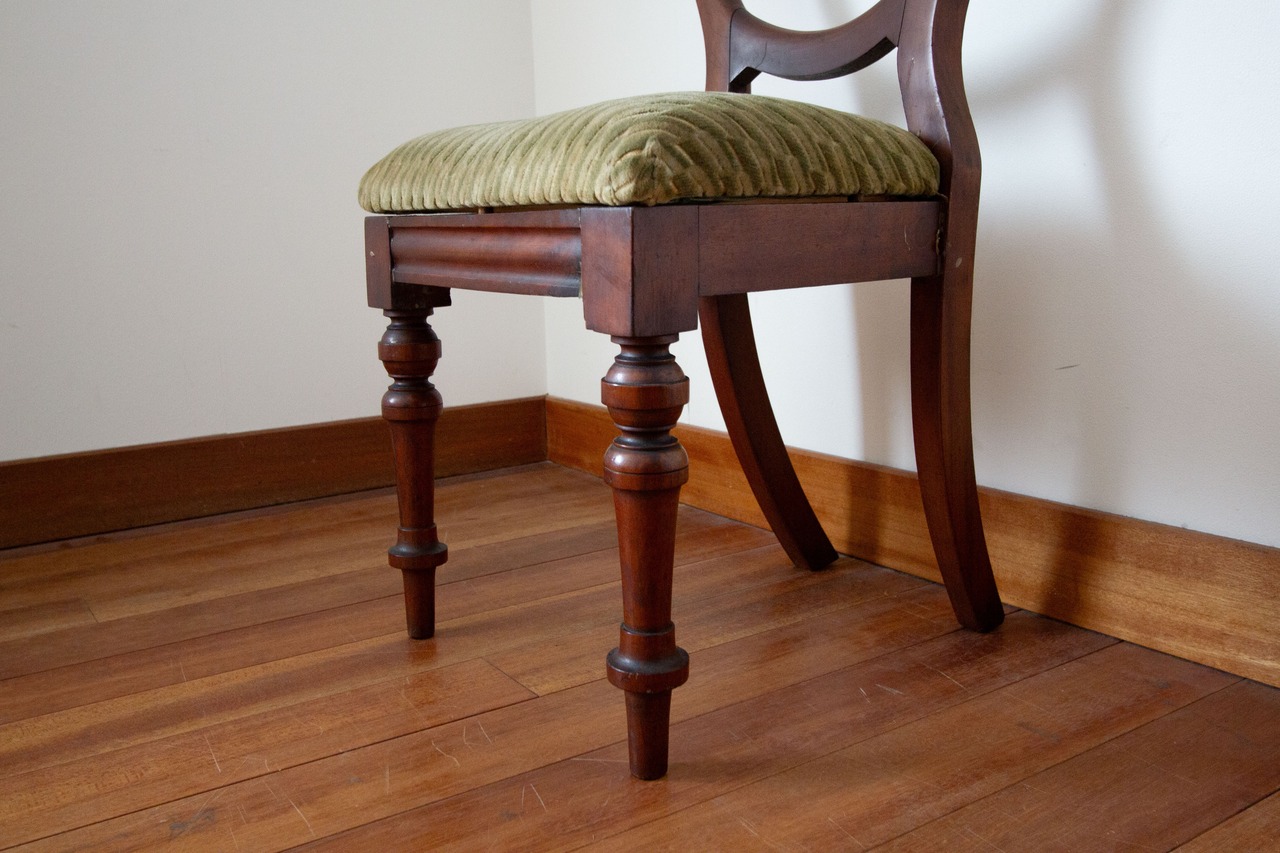 想い出の続きを、今度はあなたと。アンティークチェア。　マホガニー/1860-1890年頃/アンティーク家具