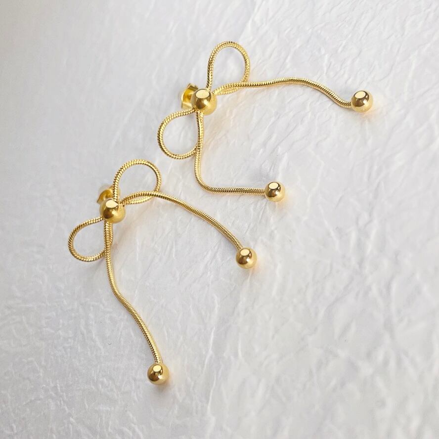knot ribbon pierce
