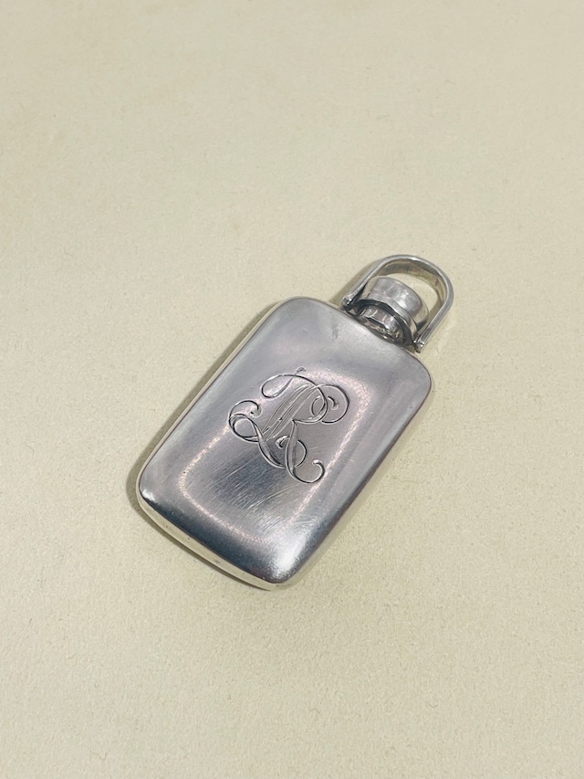 Pufume Bottle Pendant -Ralph Lauren-