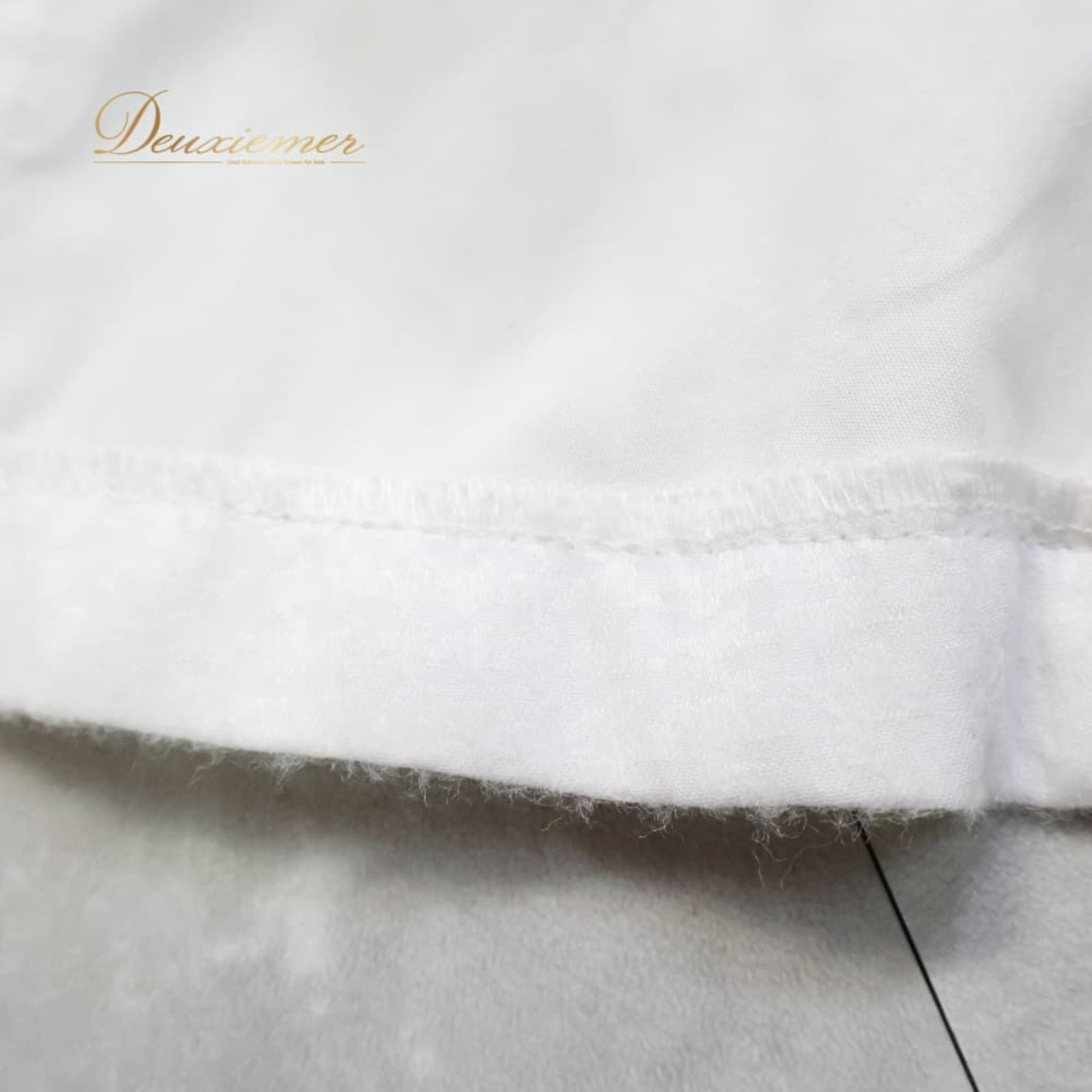 フラメンコ 衣装 トップス ブラウス ホワイト系 ゴールド系 白 金 ダンス パーティ 発表会 フリル おしゃれ エレガント ボタン フリルブラウス フロントボタン エレガントブラウス 上品 大人可愛い ダンス衣装 舞台衣装 発表会衣装 演奏会 フェミニン