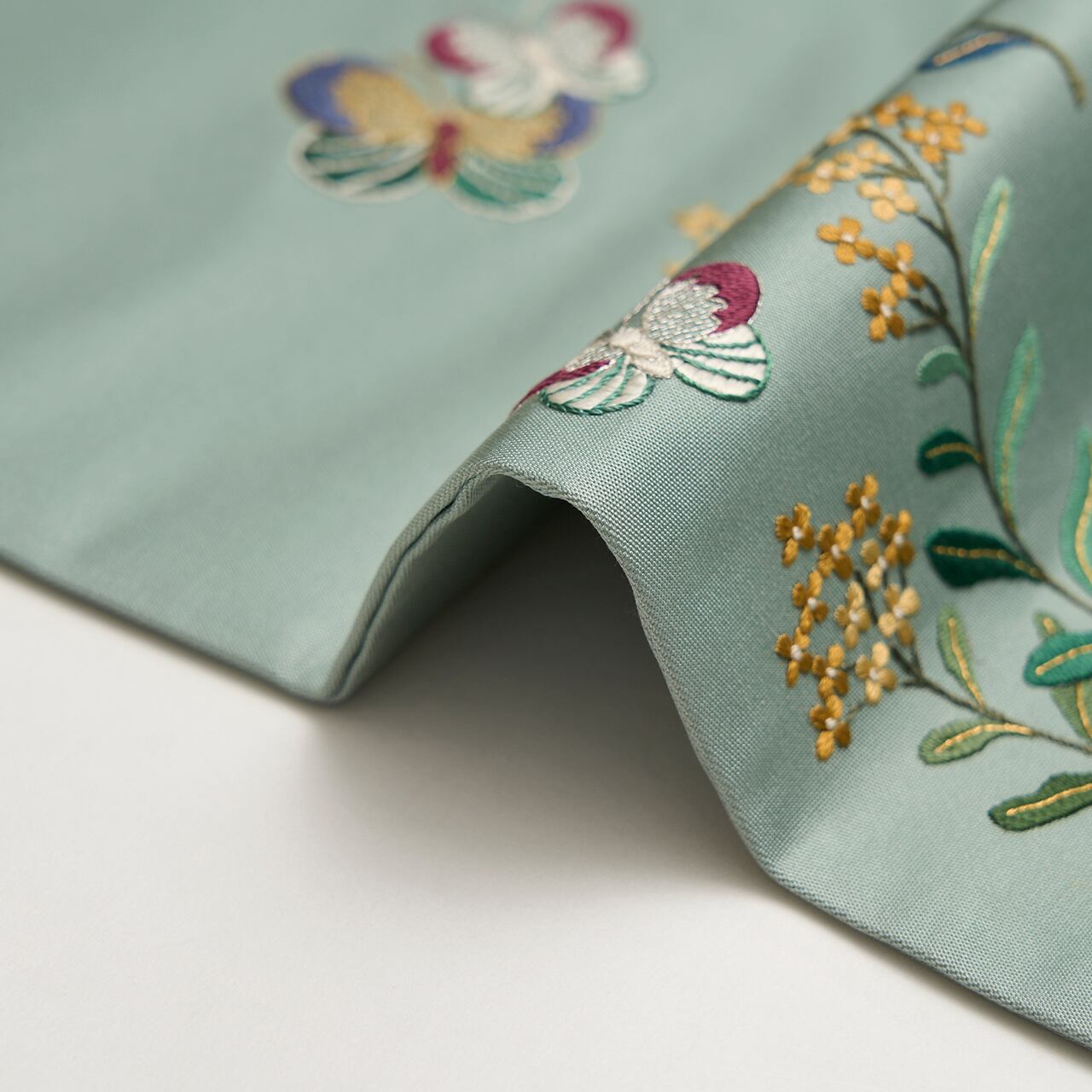 菜の花に蝶々の模様 手刺繍名古屋帯【中古】 | かわの屋