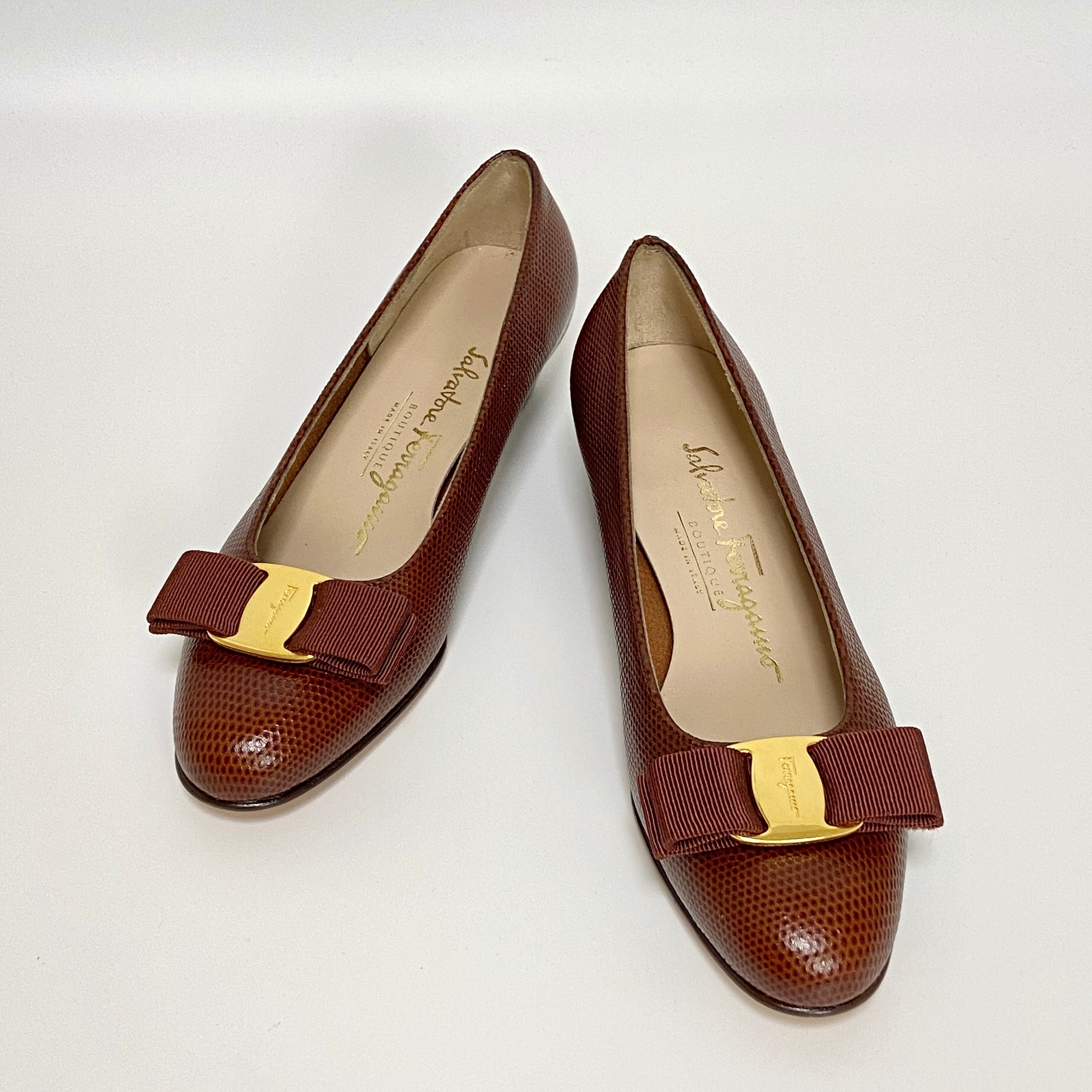 【極美品】Ferragamo フェラガモ　ヴァラパンプス　ブラウン　22.5cm