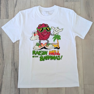 【 California Raisins ( カリフォルニアレーズン )】『 RAISIN HELL in the BAHAMAS! 』/ Tシャツ〚アメリカン雑貨 アメトイ〛