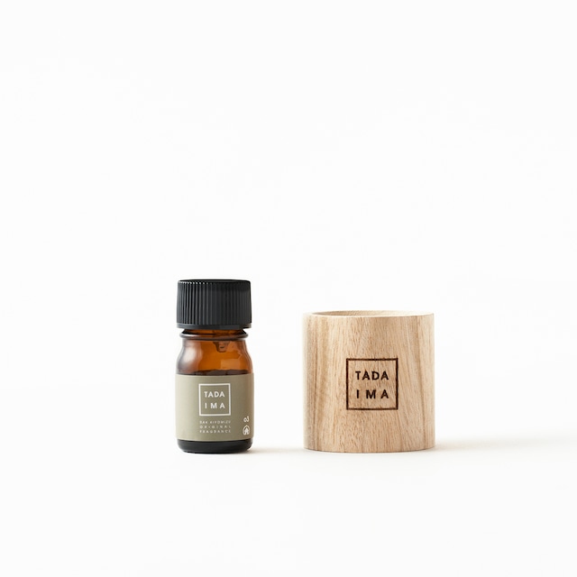 03 kunie sandal & wood aroma dish SET【アロマオイル3ml】