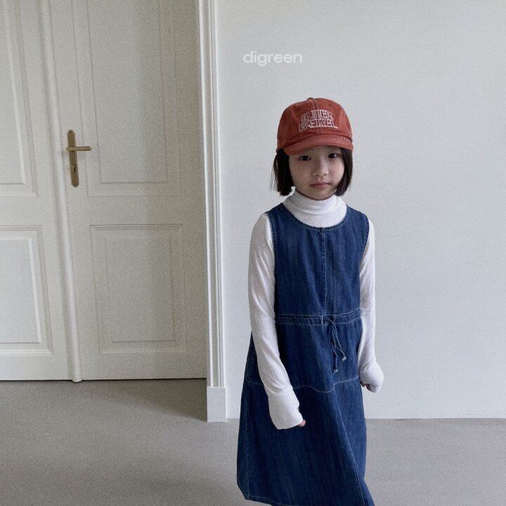 Fingerhole T / digreen