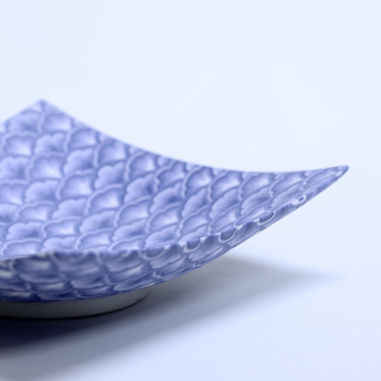 練上焼締 波文 四方鉢 草場勇次 作 艸窯（有田焼） | にっこう生活館