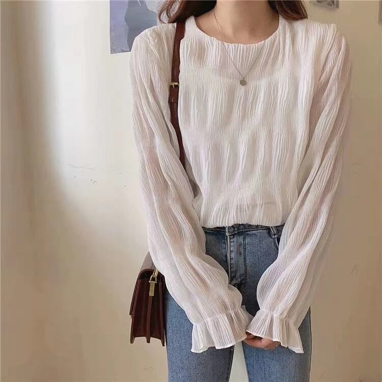 シアーフリルブラウス