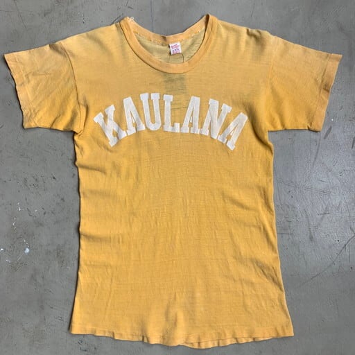 60's Russell Southern ラッセルサザン プリントTシャツ イエロー KAULANA ハワイ語 コットン シングルステッチ Mサイズ  USA製 希少BA-1048 RM1417H | agito vintage powered by BASE