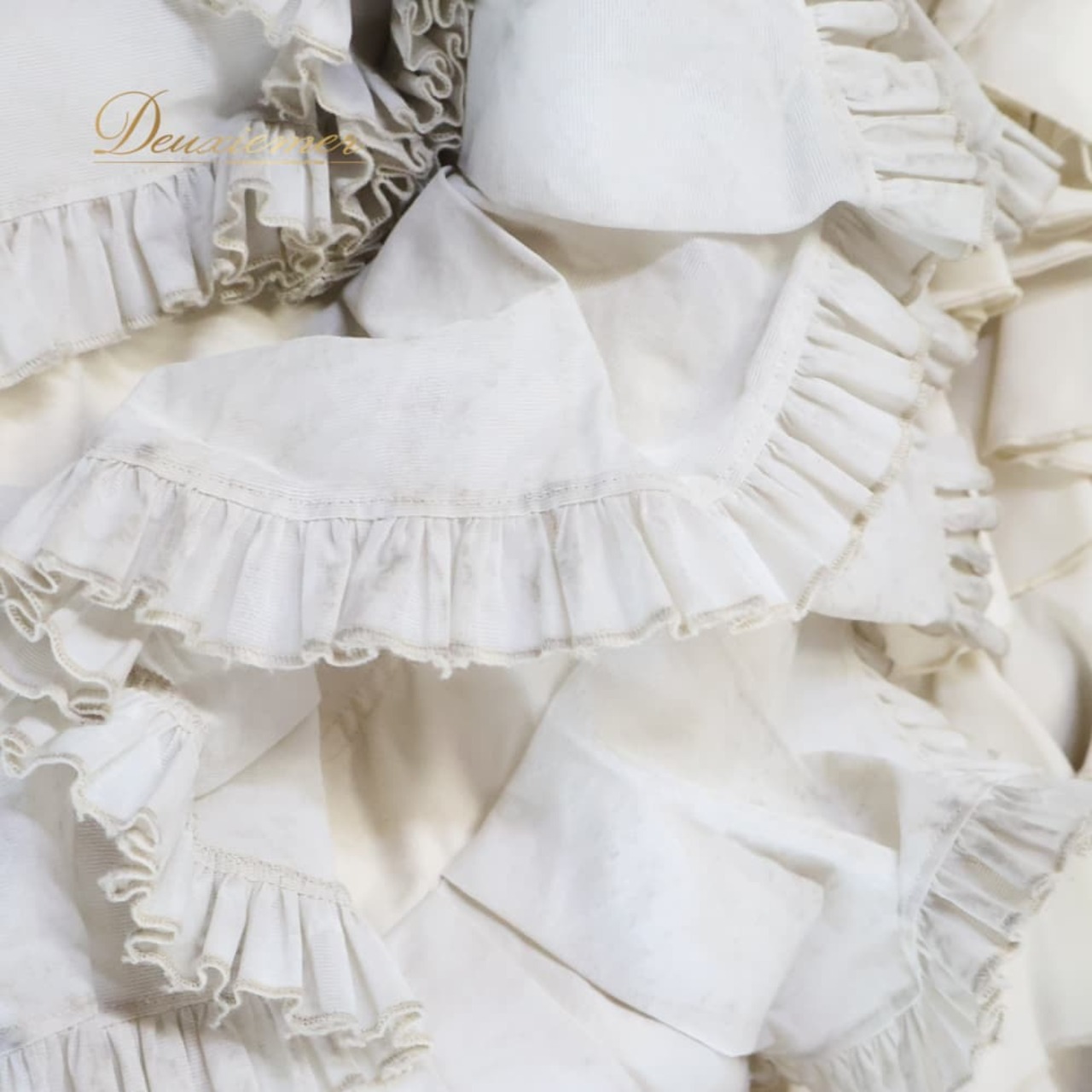 フラメンコ 衣装 ワンピース ドレス バタデコーラ ホワイト系 白 アイボリー 無地 ボランテ フリル レース ダンス パーティ 発表会 レッスン 練習 舞台 長袖 エレガント 舞台衣装 発表会ドレス 踊り用 衣装用