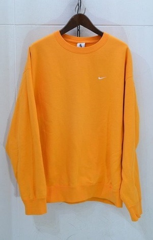 NIKE トレーナー