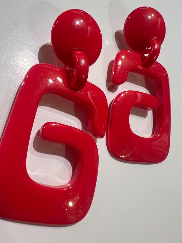 Vintage red pierced earrings