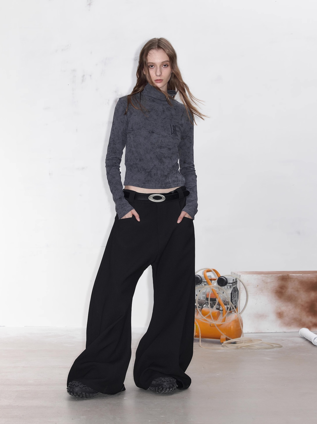 O-Cut Wide Pants