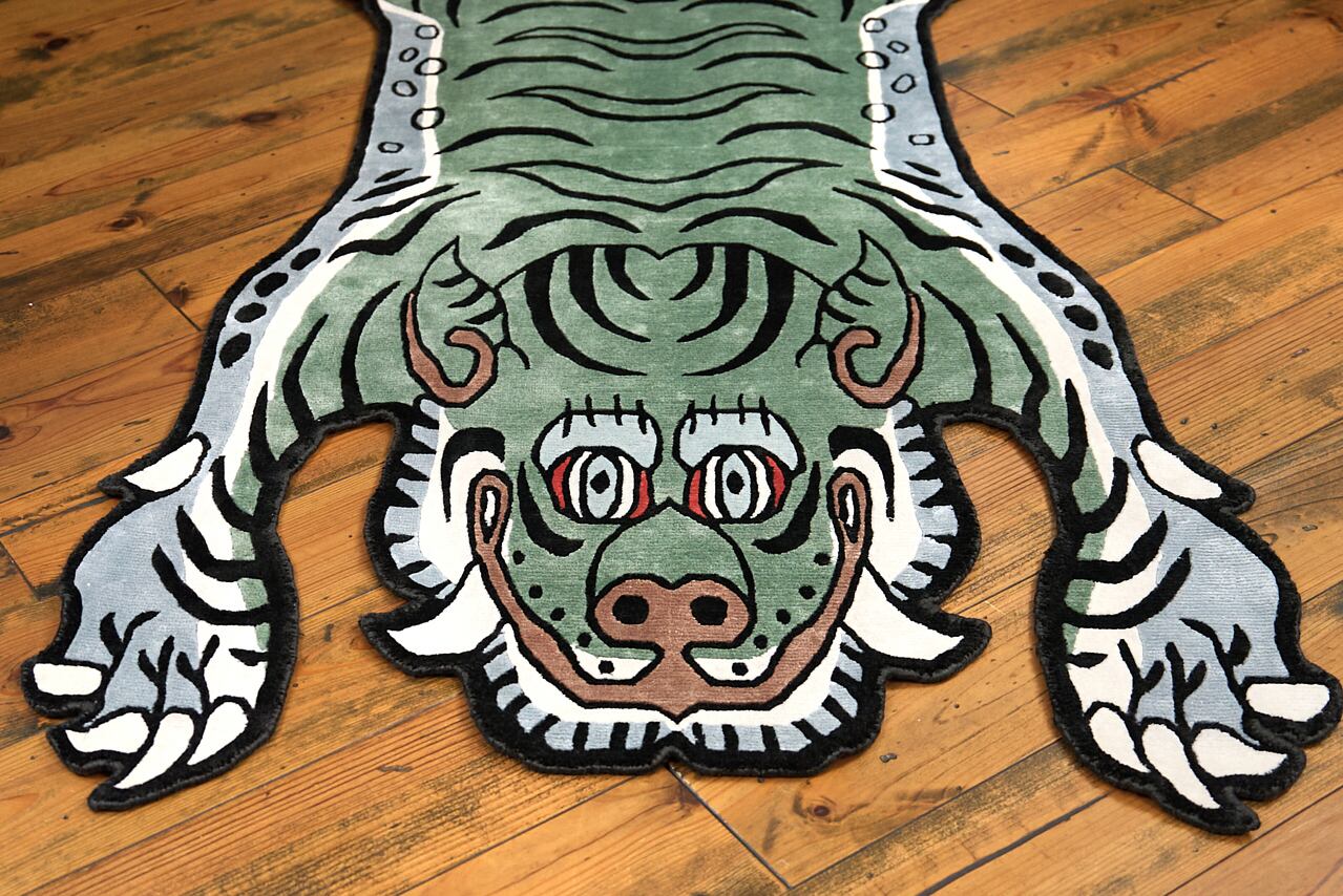 Tibetan Tiger Rug 《Lサイズ》 | SLOWTIGER