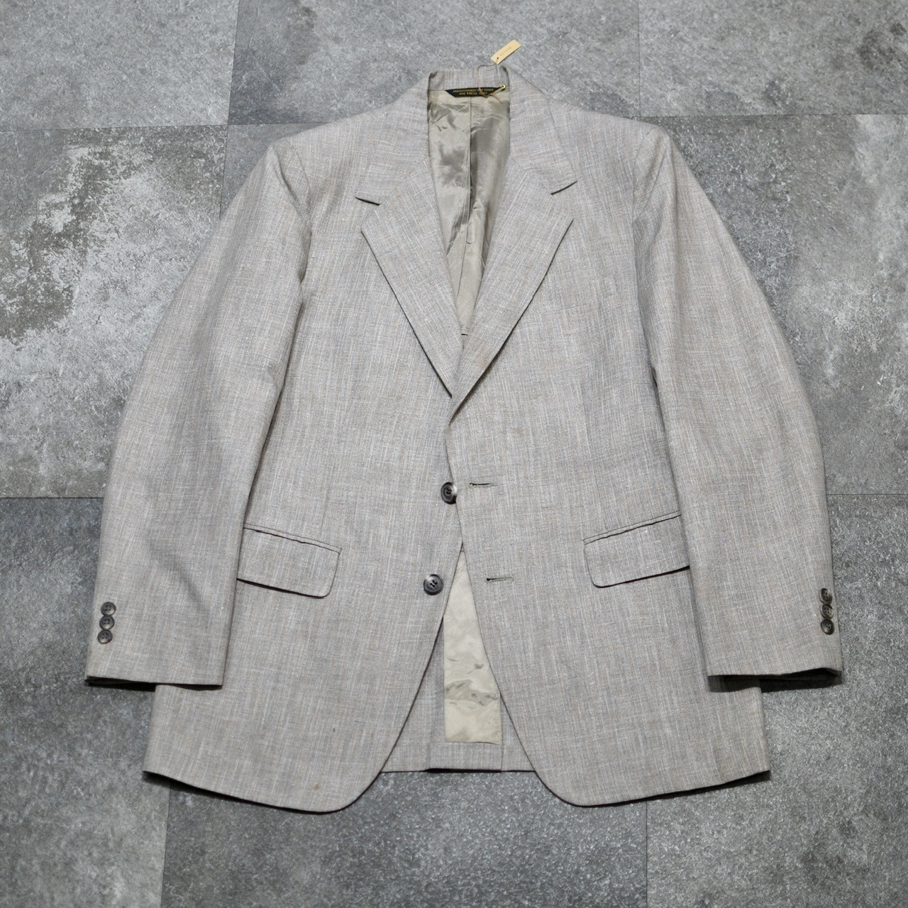 70's nep design ivory set up