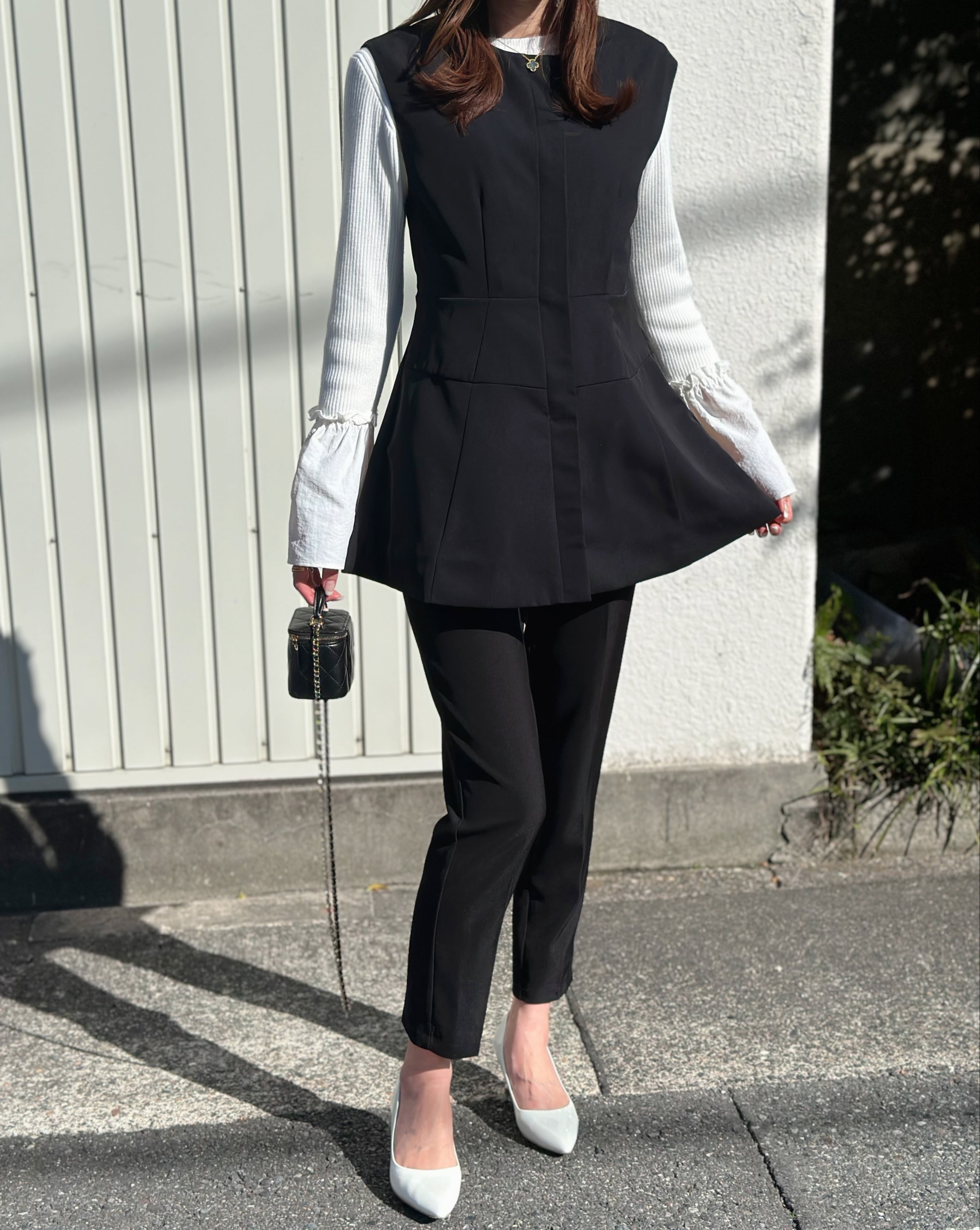 3colorsシンプルペプラムジレ