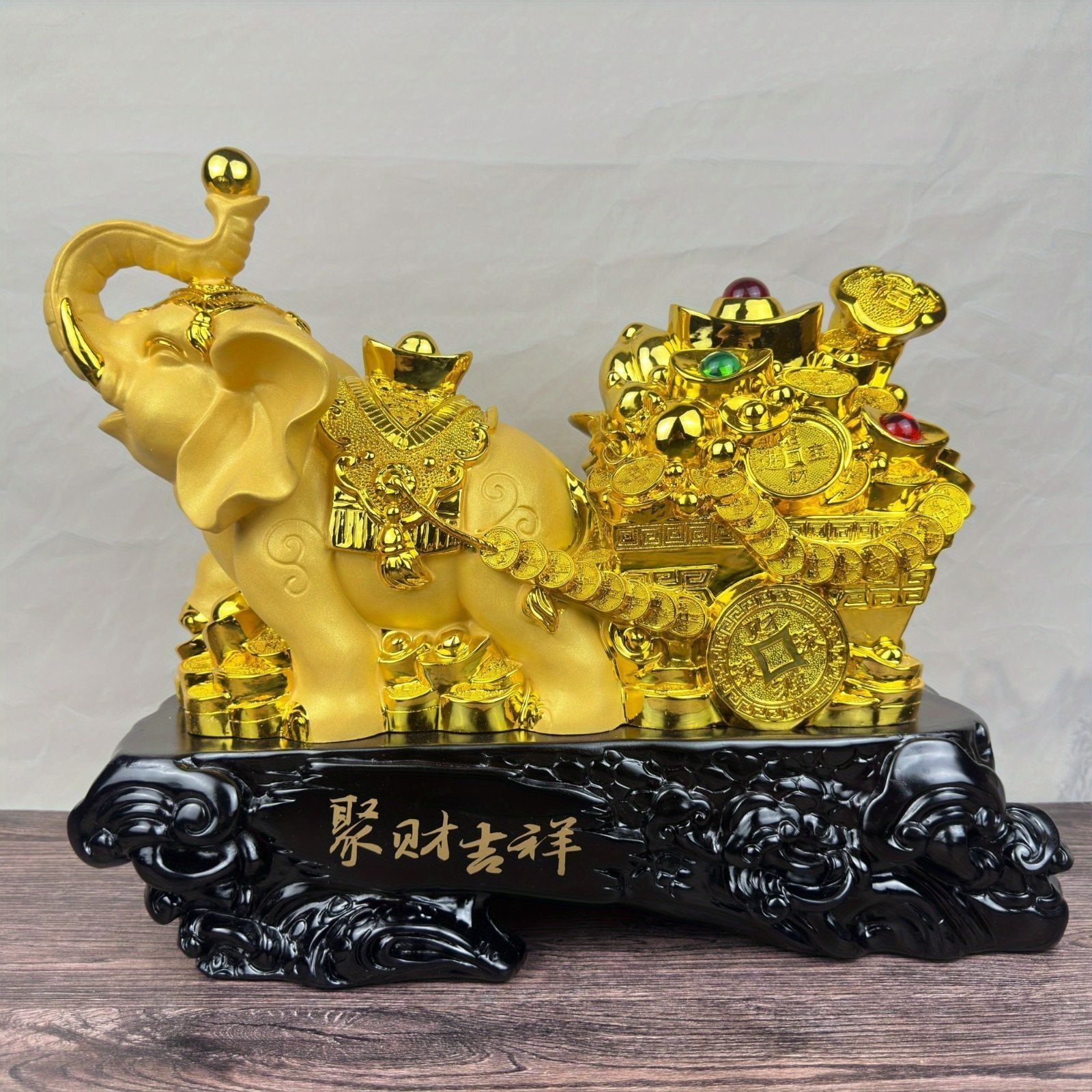 象 ゾウ 置物 オブジェ 黄金 金色 金 富 繁栄 樹脂素材 高級感 運 開運