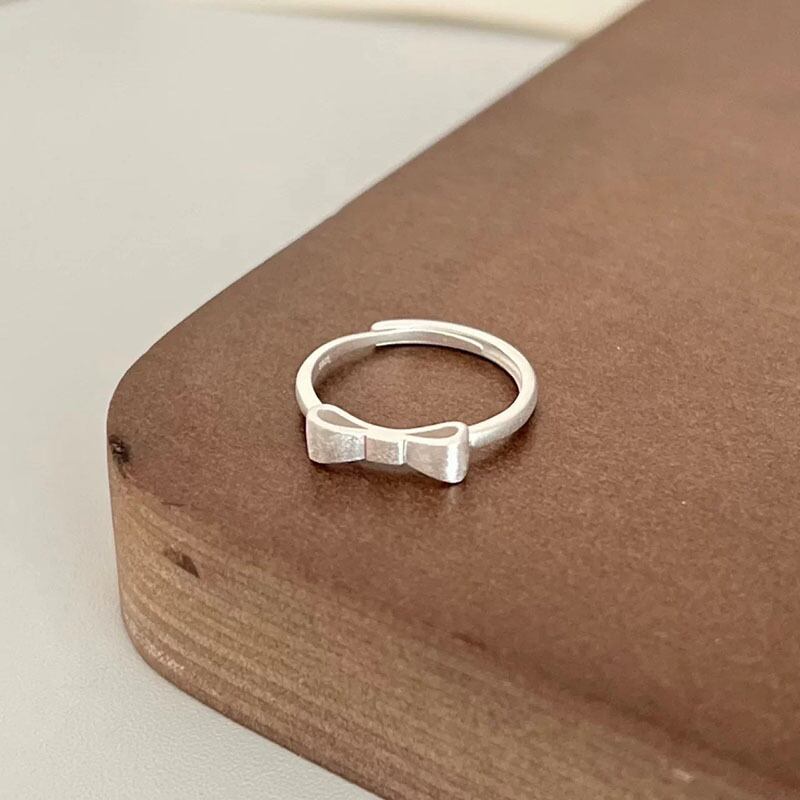 100% S999シルバーリング リボン | H₂O シルバーアクセサリーの
