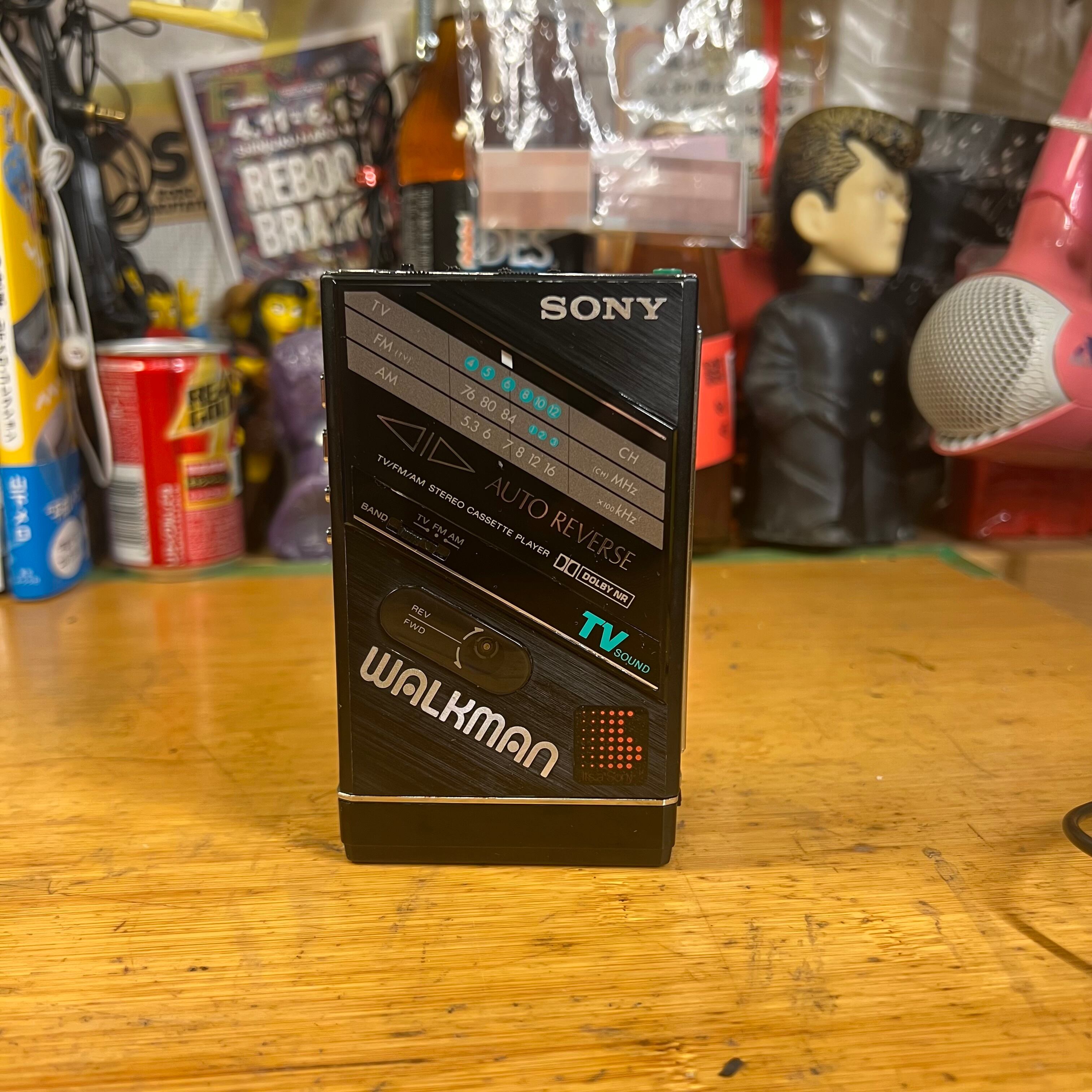 【動作整備品】WM-E40ST ソニー カセットテーププレーヤー ウォークマン WM-504 ウォークマン® ステレオカセットプレーヤー | Gallery