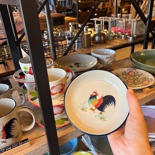Thailand Hand painted ceramic small dish Rooster　タイ　セラミック手彩色小皿　ニワトリ　12cm　平皿　丸皿　アジア雑貨