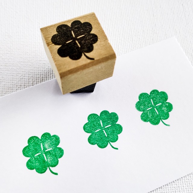 四つ葉のクローバー