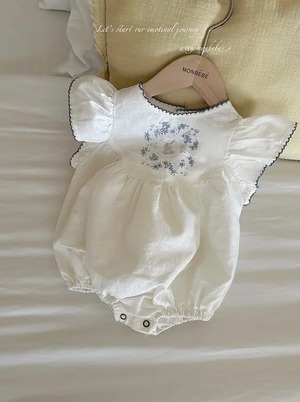 bebe)cotton candy suit
