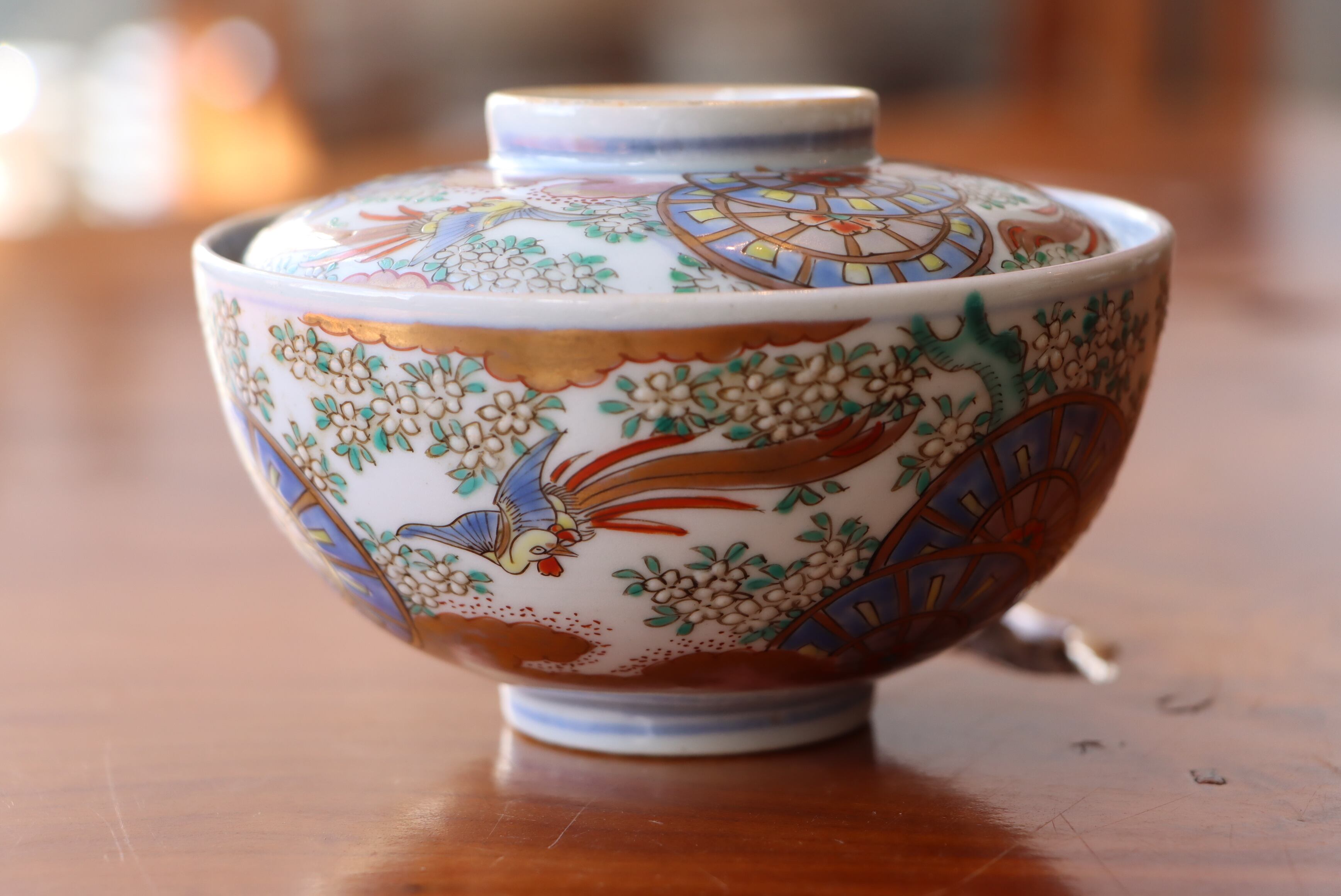 蓋茶碗 伊万里焼 色絵 鳳凰桜御所車文 | (有)新原美術